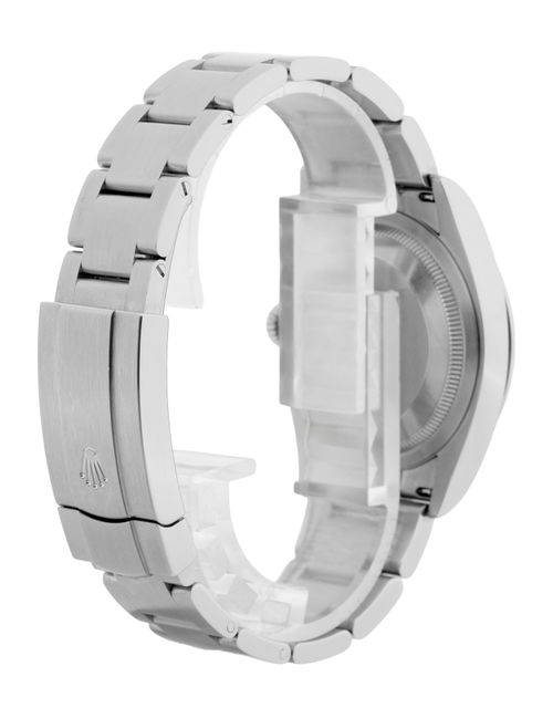 Rolex Oyster Perpetual 126000 Image 6